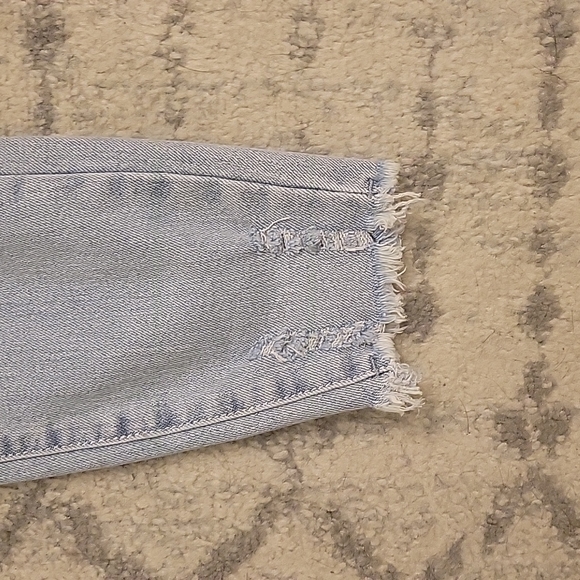 YMI dream Jean. Size 7. Perfect condition. NEVER WORN. - Picture 3 of 7